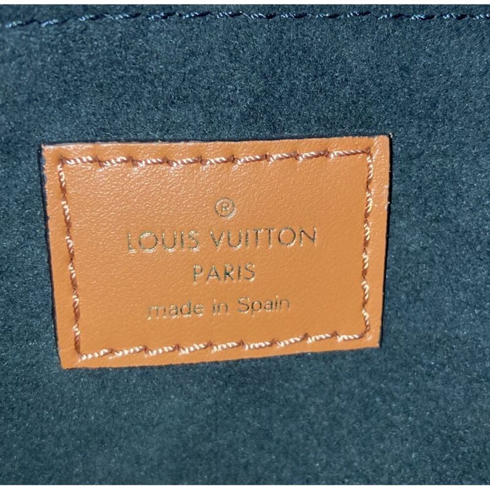 Louis Vuitton Neverfull NM Tote Wild at Heart Monogram Empreinte Giant MM Black - Picture 8 of 8